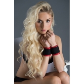 Полиуретановые манжеты для фиксации рук вместе Bound Together Wrist Restraints - Blush Novelties - купить с доставкой в Улан-Удэ
