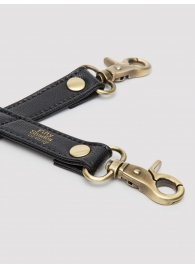 Черный фиксатор для манжет Bound to You Faux Leather Hogtie - Fifty Shades of Grey - купить с доставкой в Улан-Удэ