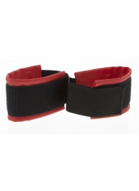 Полиуретановые манжеты для фиксации рук вместе Bound Together Wrist Restraints - Blush Novelties - купить с доставкой в Улан-Удэ