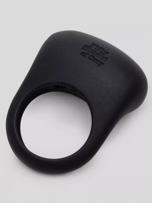 Черное эрекционное виброкольцо Sensation Rechargeable Vibrating Love Ring - Fifty Shades of Grey - в Улан-Удэ купить с доставкой
