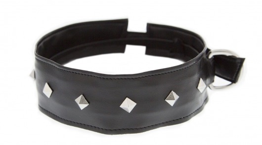 Полиуретановый ошейник с пуклями Collar with Studs - Blush Novelties - купить с доставкой в Улан-Удэ